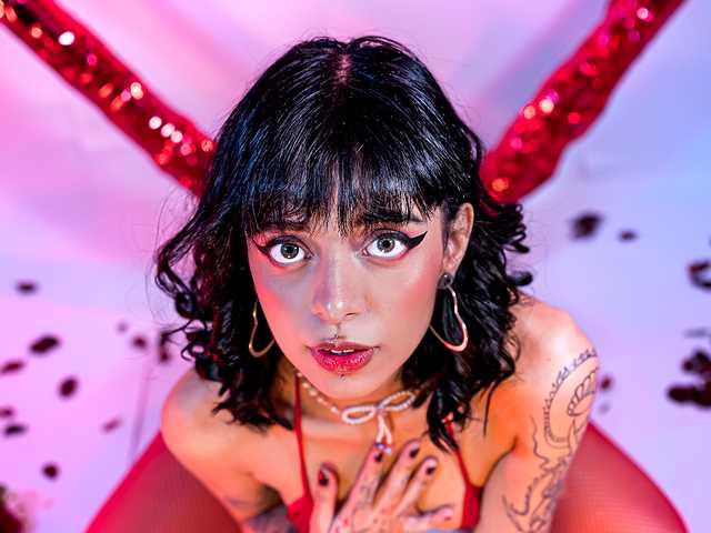صورة الملف الشخصي Violet-lanee