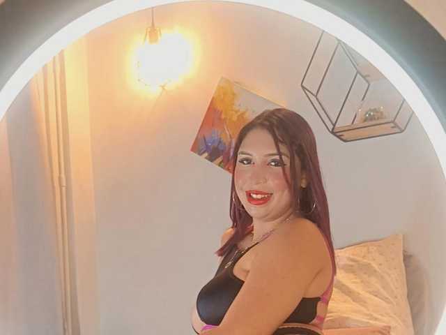 صورة الملف الشخصي Violethorny05