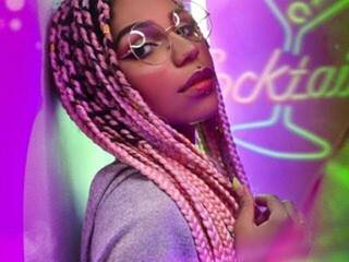 دردشة الفيديو المثيرة violetsnake