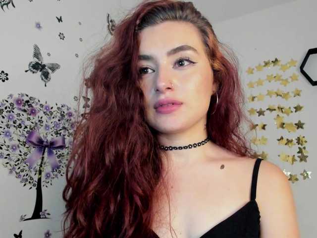 لقطات البث violetwatson-