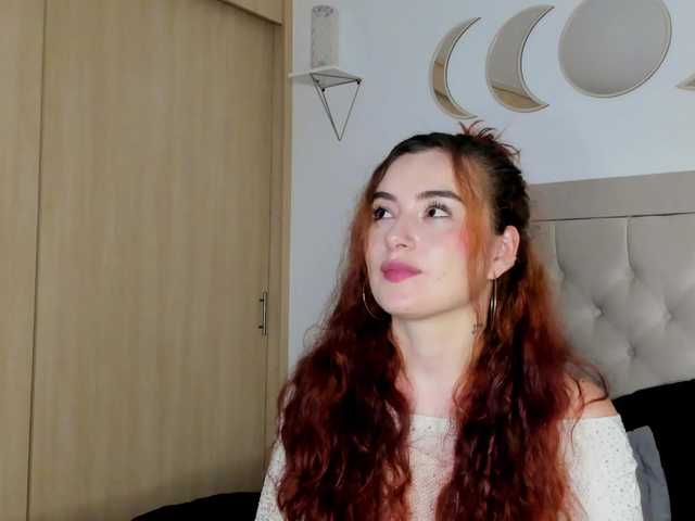 لقطات البث violetwatson-