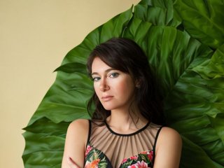 دردشة الفيديو المثيرة Viorica