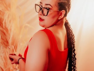 دردشة الفيديو المثيرة VivianneHart