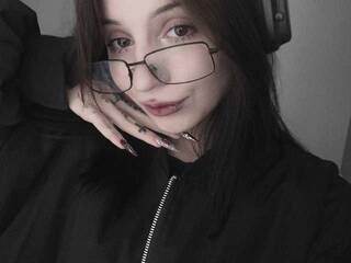 دردشة الفيديو المثيرة Wanda-Goth