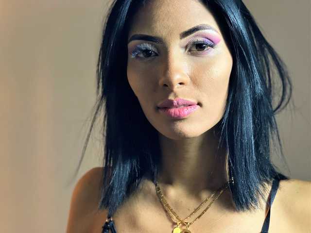 صورة الملف الشخصي wet-samantha