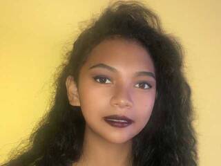 دردشة الفيديو المثيرة WhitepussyN