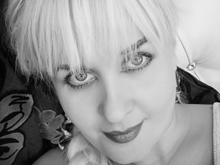 دردشة الفيديو المثيرة WhiteQueen--1