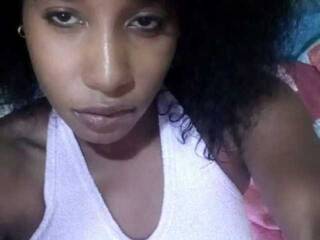 دردشة الفيديو المثيرة Garisongirl