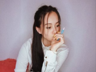 دردشة الفيديو المثيرة WOWalina