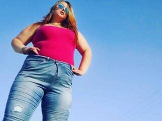 دردشة الفيديو المثيرة xAlisasex