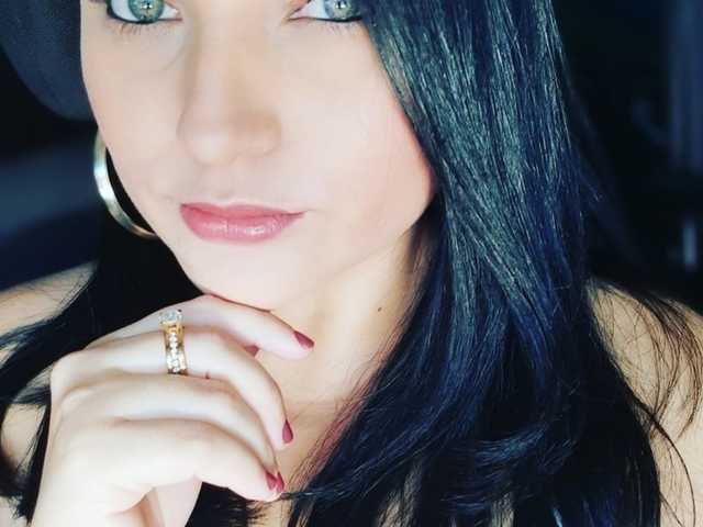 صورة الملف الشخصي xDanyqueenx