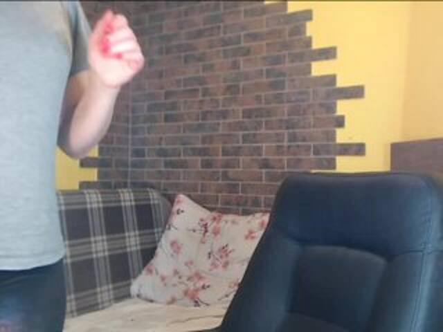 لقطات البث RrredQueen