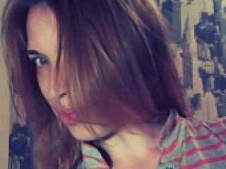 دردشة الفيديو المثيرة xlunna