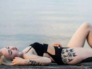 دردشة الفيديو المثيرة xsatax