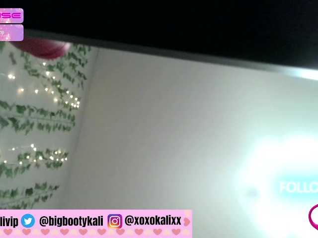 لقطات البث xxkalixxo