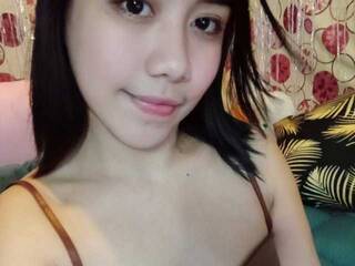 دردشة الفيديو المثيرة xXsweetEza