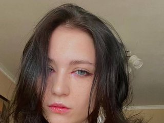 دردشة الفيديو المثيرة YajairaWeare