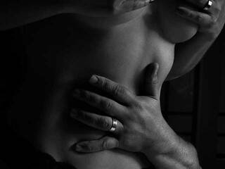 دردشة الفيديو المثيرة YaraHotCandy