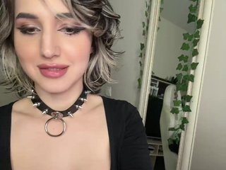 دردشة الفيديو المثيرة Honey_buns