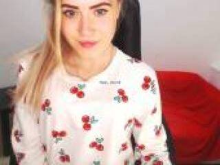 دردشة الفيديو المثيرة yommmy