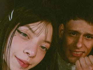 دردشة الفيديو المثيرة Young-Blood