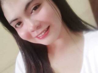 دردشة الفيديو المثيرة YoungSlave4u