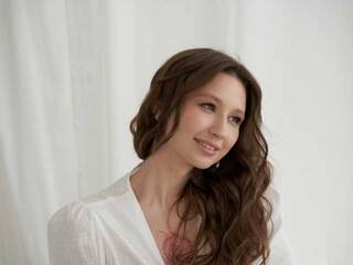 دردشة الفيديو المثيرة YourLovelyStory