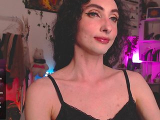 دردشة الفيديو المثيرة YourNylonQueen
