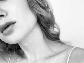 دردشة الفيديو المثيرة Yourpeach