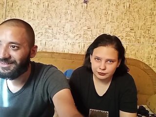 دردشة الفيديو المثيرة YourSweetPiggy