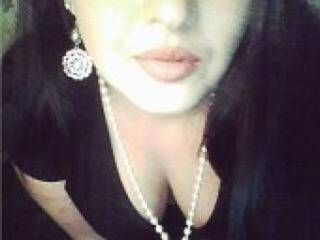 دردشة الفيديو المثيرة yourvikky