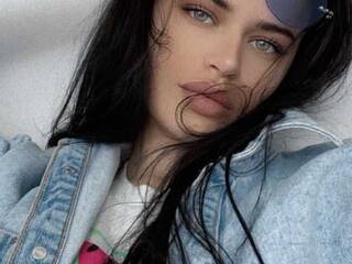 دردشة الفيديو المثيرة GypsyGirl13