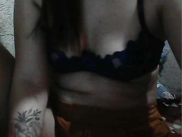 لقطات البث yummycumcutegirl-18x