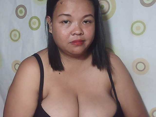 لقطات البث yummytits28