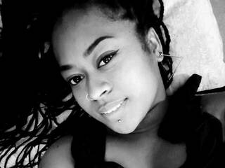 دردشة الفيديو المثيرة zafiro-C