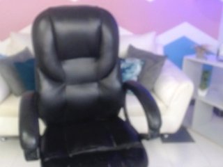 دردشة الفيديو المثيرة ZAHIRA-1