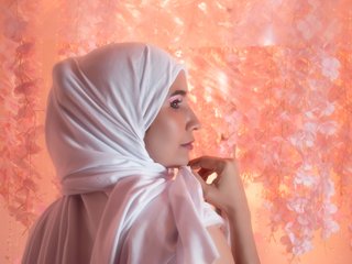 دردشة الفيديو المثيرة Zareen-