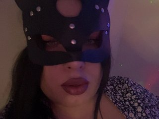 دردشة الفيديو المثيرة Zhanna-dark