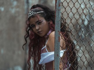 دردشة الفيديو المثيرة ZoeHolland