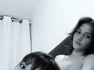 دردشة الفيديو المثيرة zoemely