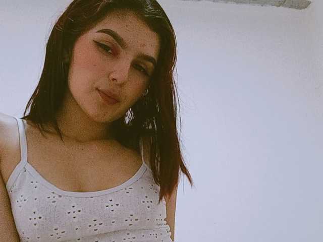صورة الملف الشخصي zoemonroe