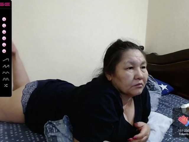 لقطات البث ZulfiyaBruce