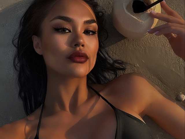 صورة الملف الشخصي ZUROWA