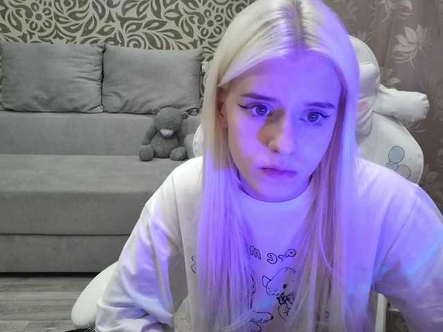 لقطات البث zxcjenny